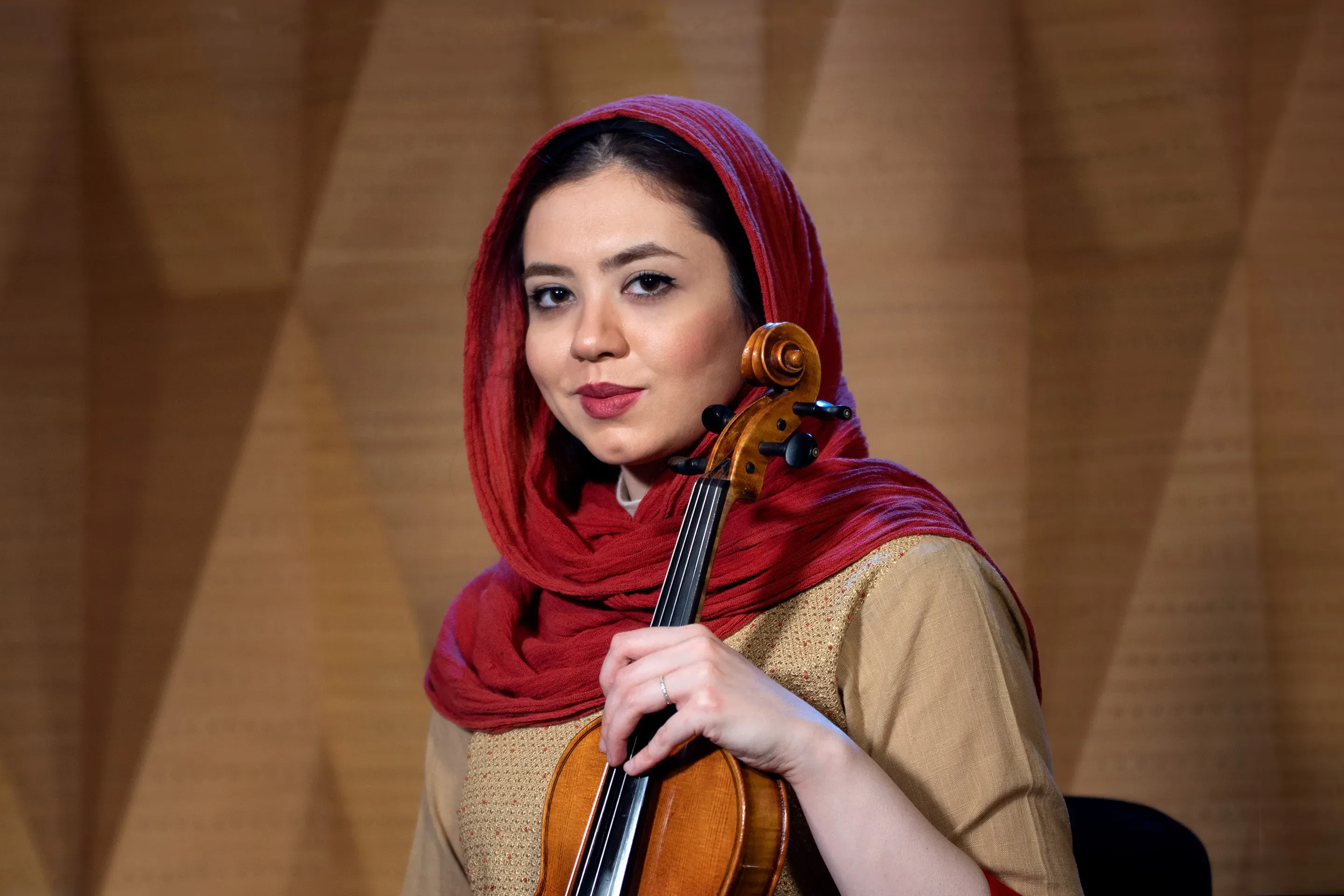 بهنوش بهنام نیا