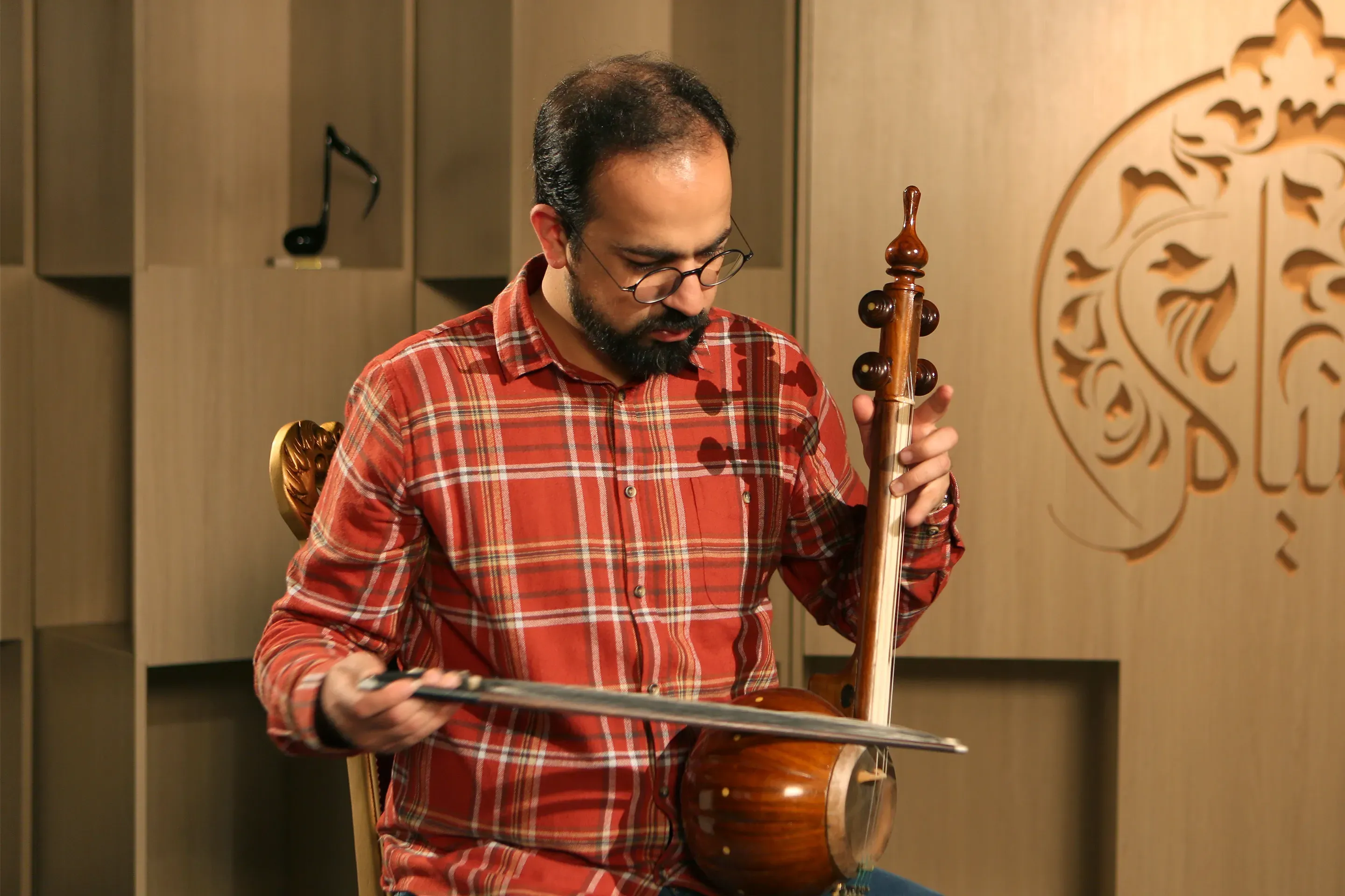 حسام اینانلو